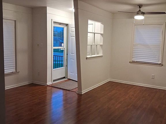 4th image of 1830 Lexington Pkwy