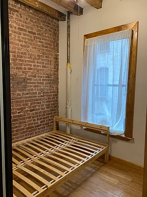 Rented by Compass | media 29