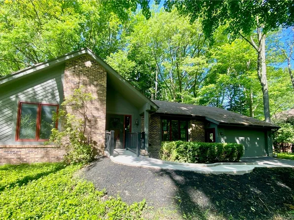 107 Tuliptree Ln, Rochester, NY 14617