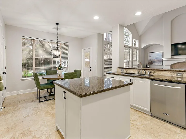 35 Larks Aire Pl — Photo 15