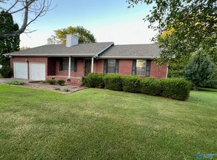 764 Wheeler Dr NE, Arab, AL 35016