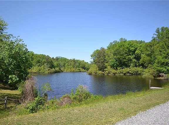 3rd image of 279 Ponds Ct