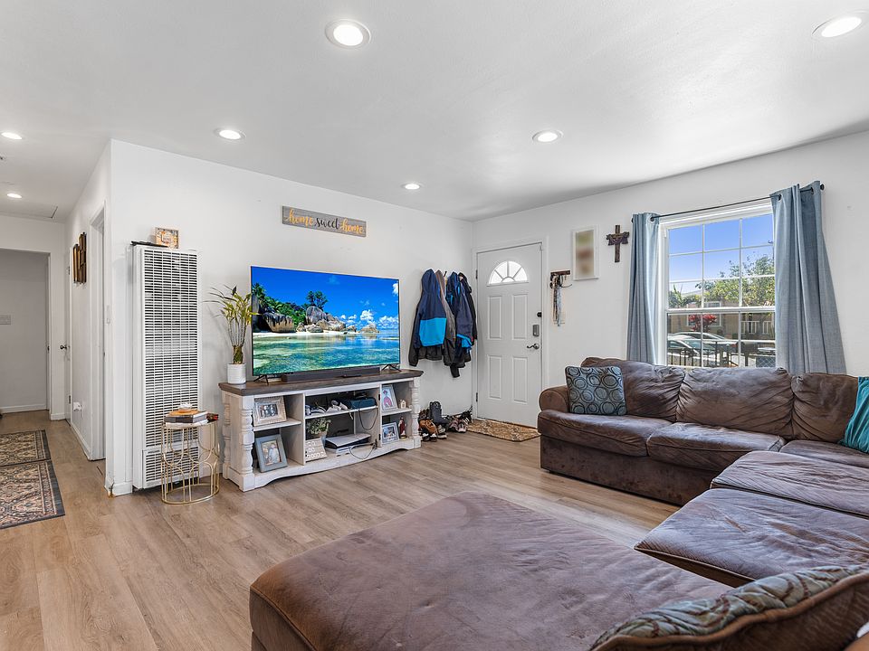 1st image of 1071 Madison Ave
