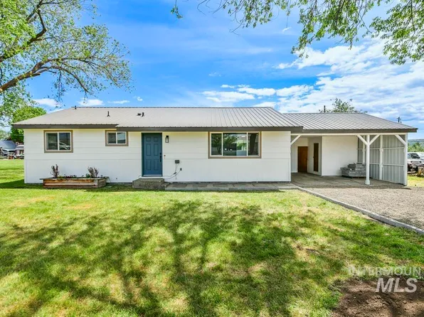 40 N 5th St, Cambridge, ID 83610