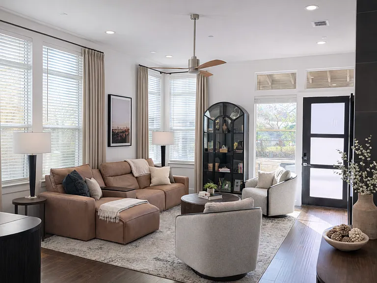 4004 Diligence Dr — Photo 3