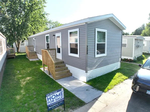 6333 Hodgson Rd #266, Lino Lakes, MN 55014