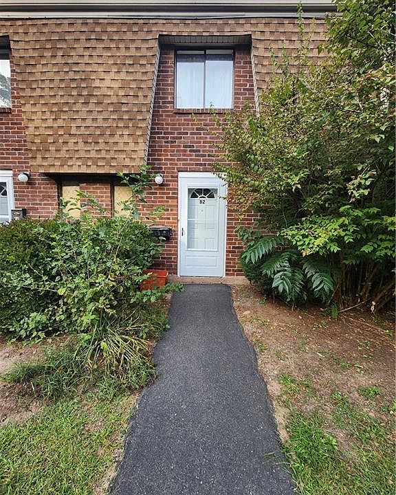 1st image of 82 Wakefield Circle #82
