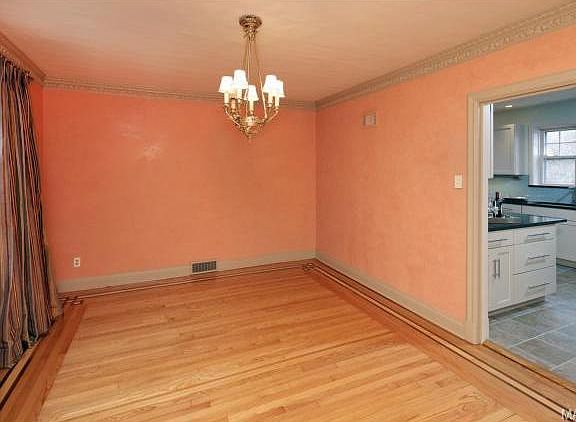 5th image of 7307 Northmoor Dr