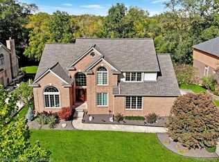 21403 Chase Dr, Novi, MI 48375