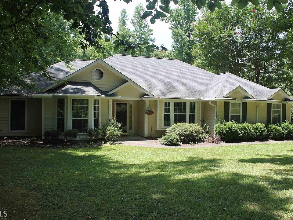 1st image of 205 Park Timbers Dr