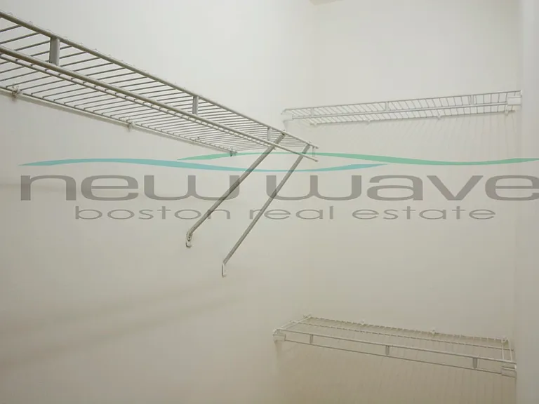 254 Newbury St #2 — Photo 6