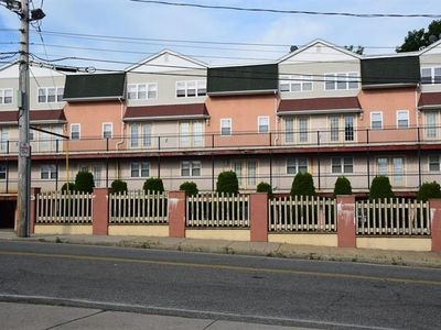 223 Clinton St #10, Brockton, MA, 02301
