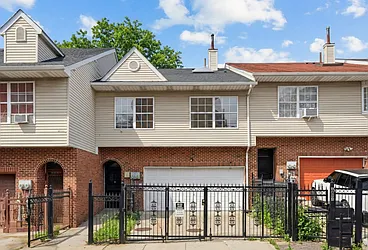 1495 Longfellow Avenue