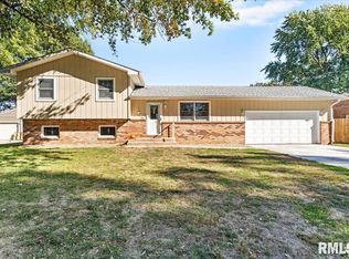 524 Sattley St, Rochester, IL 62563