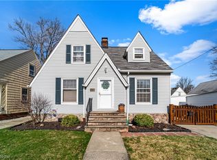 3430 Doris Rd, Cleveland, OH 44111