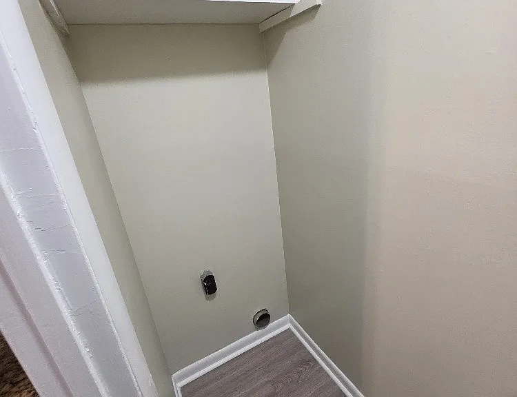 1107 Westchester Dr #C — Photo 11