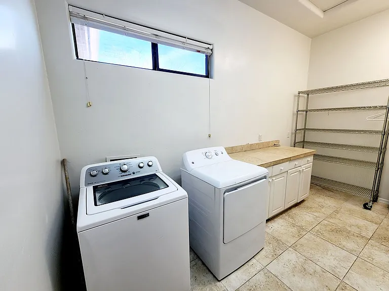 14032 E Cavedale Dr — Photo 19