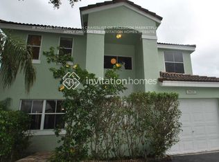 8425 SW 42nd Ct, Fort Lauderdale, FL 33328