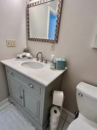 8 Kennedy Dr — Photo 11