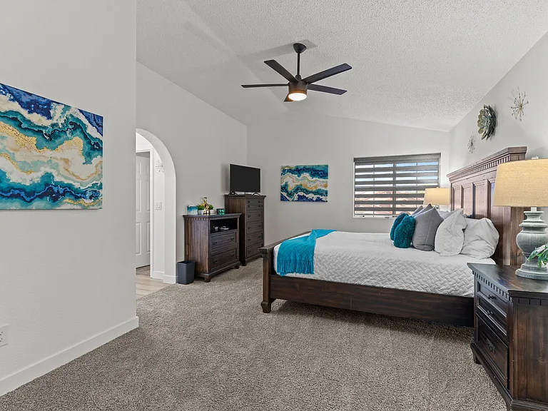 11417 W Orange Blossom Ln — Photo 43
