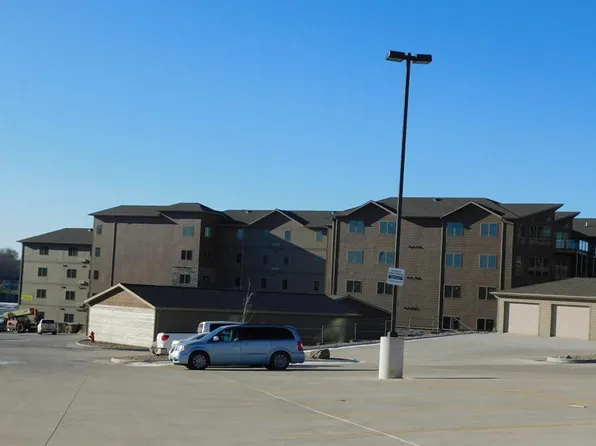 570 Linden Dr Unit 115, Arnolds Park, IA 51331