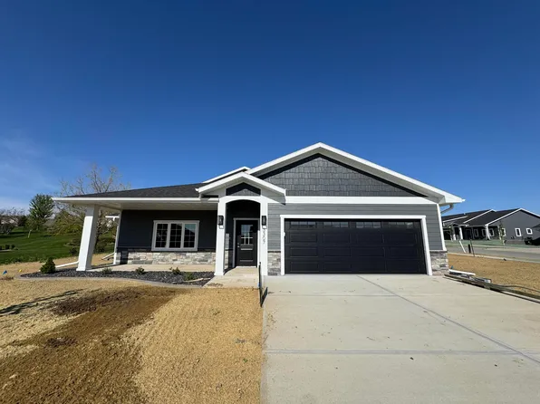 3307 Dover Dr, Norfolk, NE 68787