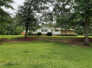 245 Barnett Rd, Hampton, GA 30228