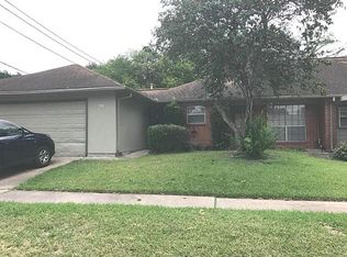 8214 Beechnut St, Houston, TX 77036