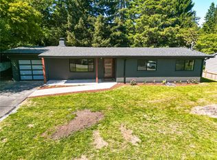 3018 NE 203rd St, Seattle, WA 98155