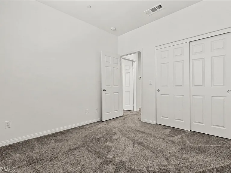 14610 W Isla Vista Dr — Photo 21