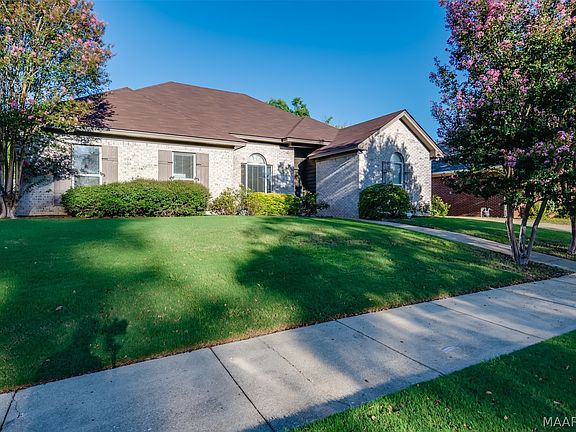 3rd image of 2718 Ivy Chase Loop