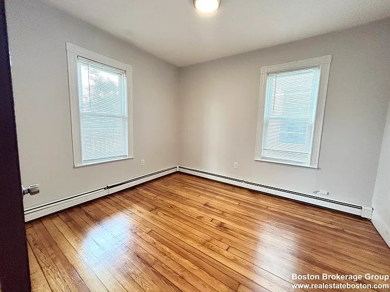 24 Maryland St #1 — Photo 5