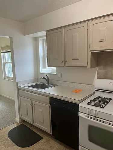 4789 Columbia Rd Photo 1