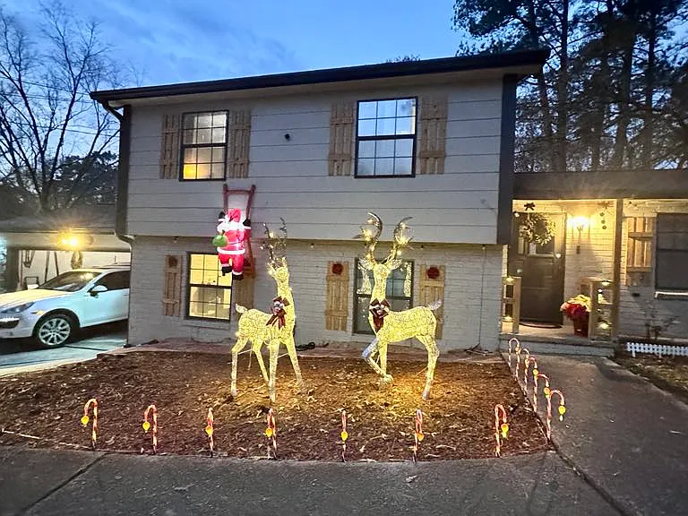 2887 Spanish Oak Dr SW — Photo 1