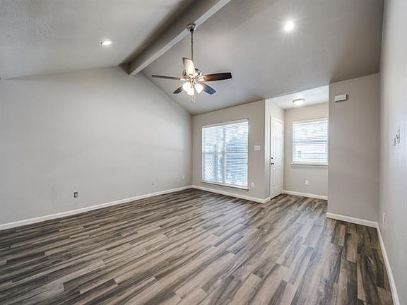 5th image of 2926 Kathleen Ln
