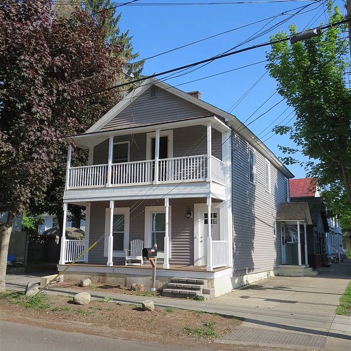 1st image of 53 Ash St