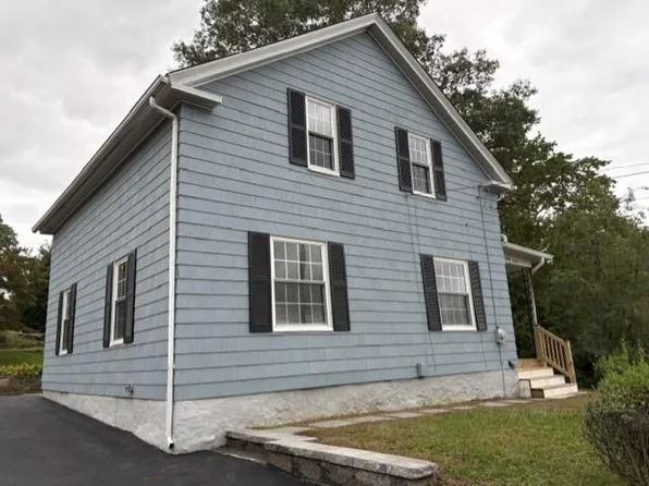 71 Aberdeen St, West Warwick, RI 02893