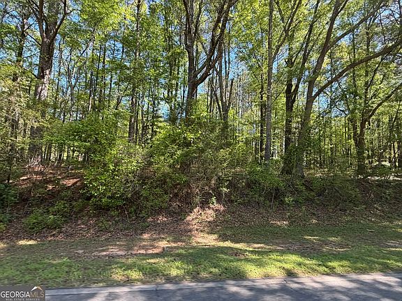 5th image of Roberts Quarters Rd