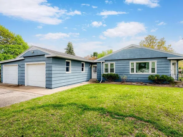1543 Young DRIVE W W, Onalaska, WI 54650