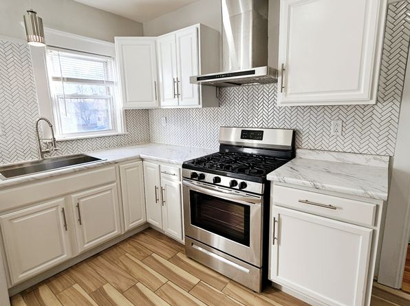 90 Alger Ave FLOOR 2