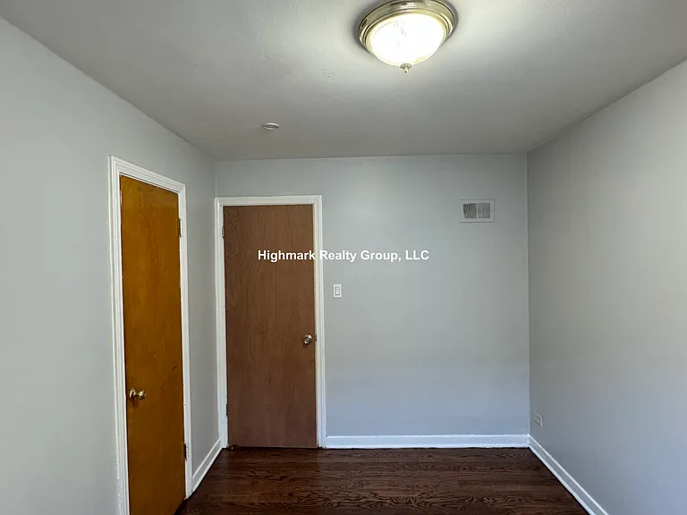 8957 Lamon Ave #1N — Photo 13