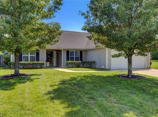 1254 Silverstone Ct, High Point, NC 27265
