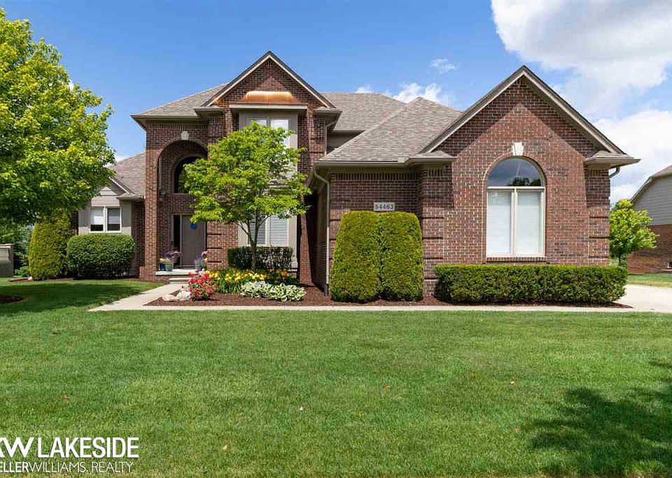 1st image of 54463 White Spruce Ln
