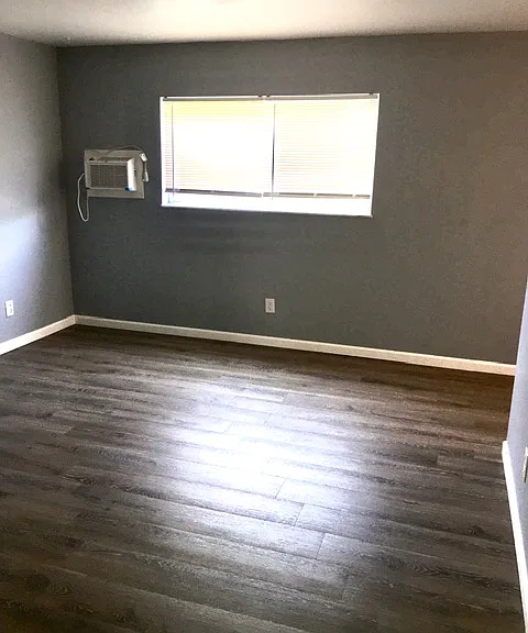 1991 N Campbell Ave #1 — Photo 3