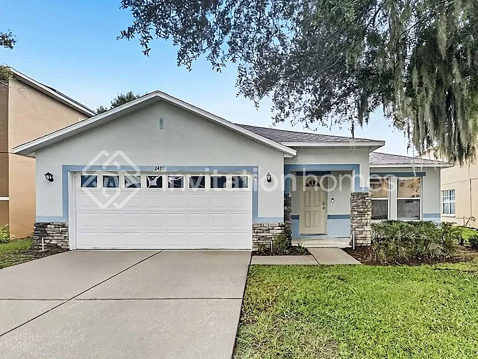 2470 Brownwood Dr