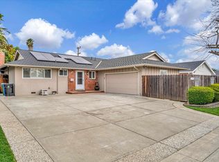 38840 Glenview Dr, Fremont, CA 94536