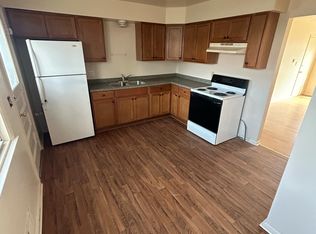 537 Three Mile Rd #1, Racine, WI 53402