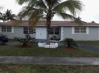 4930 Johnson St, Hollywood, FL 33021