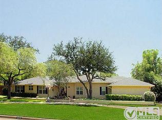 4210 Cedarbrush Dr, Dallas, TX 75229