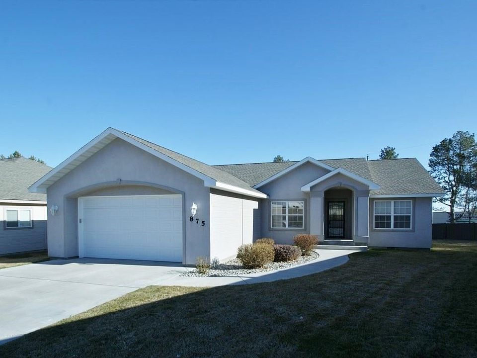 1st image of 875 Canyon Park